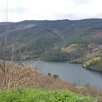 Casa Campacinas Casas Vacacional Con Vistas Del Rio Dom wakacyjny O Carballo